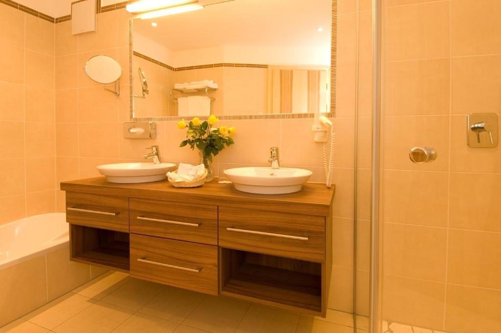 Hotel Alpen Residence Ehrwald Room photo